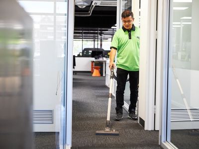commercial-cleaning-franchise-opportunity-in-everton-park-join-v-i-p-1