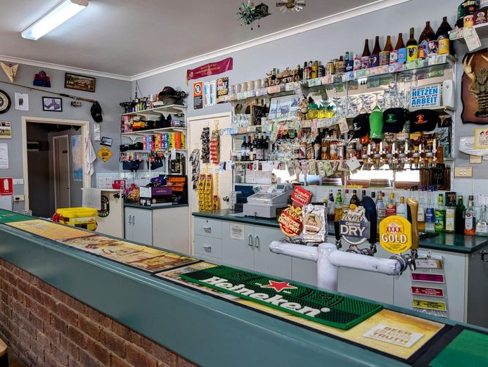 post-office-hotel-caravan-park-2