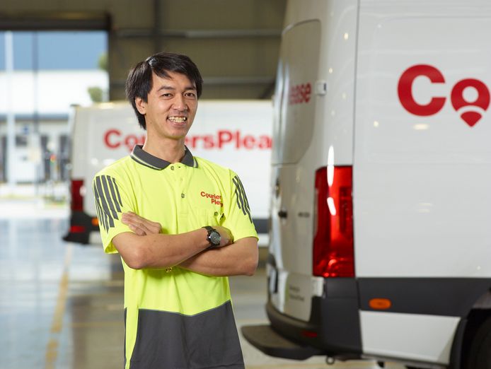 mobile-courier-driver-franchise-business-opportunity-in-sydney-min-2-200pw-0